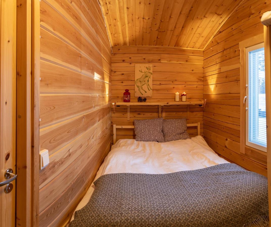 Moekki - The White Blue Wilderness Lodge Інарі Екстер'єр фото
