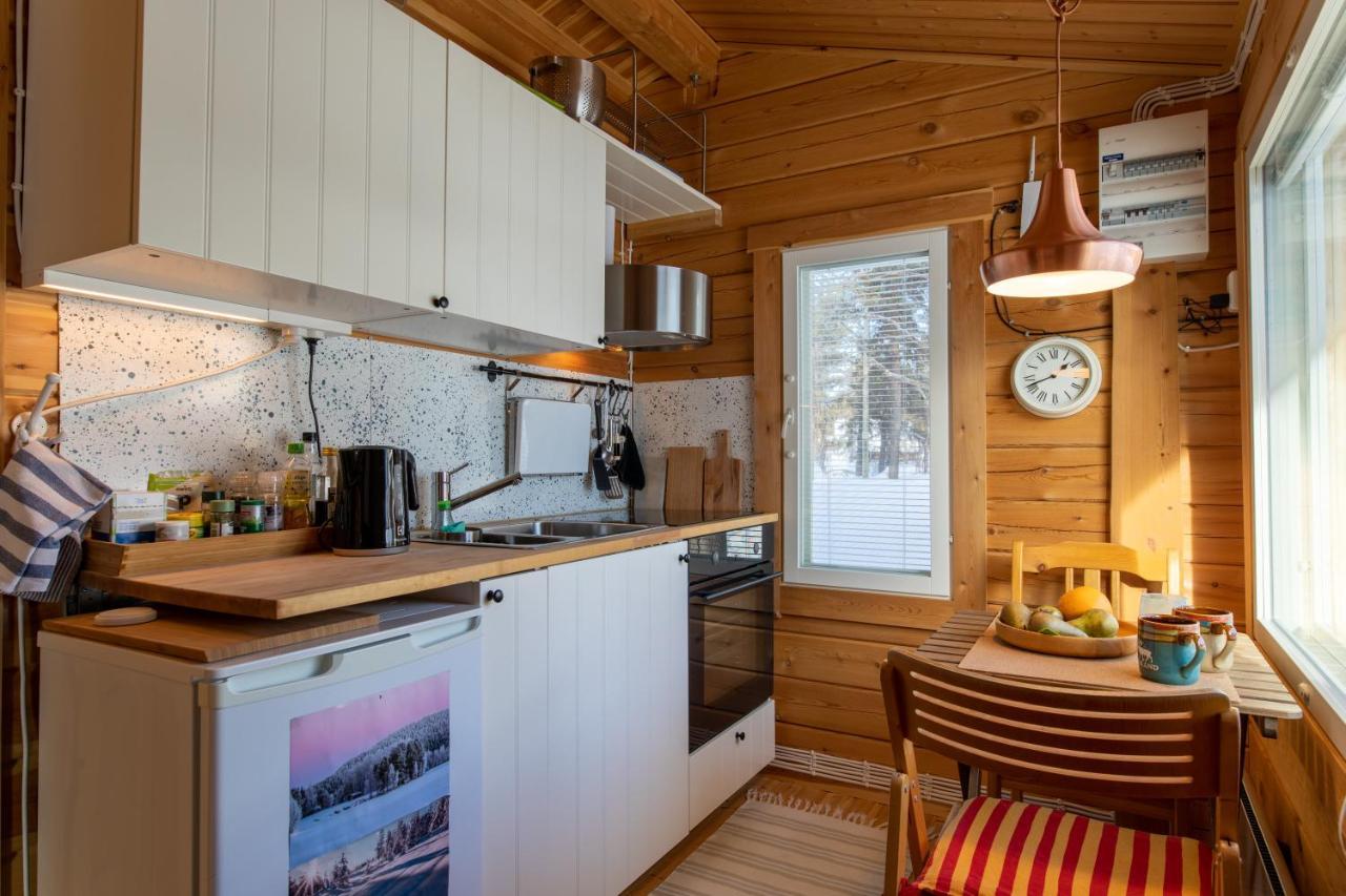 Moekki - The White Blue Wilderness Lodge Інарі Екстер'єр фото